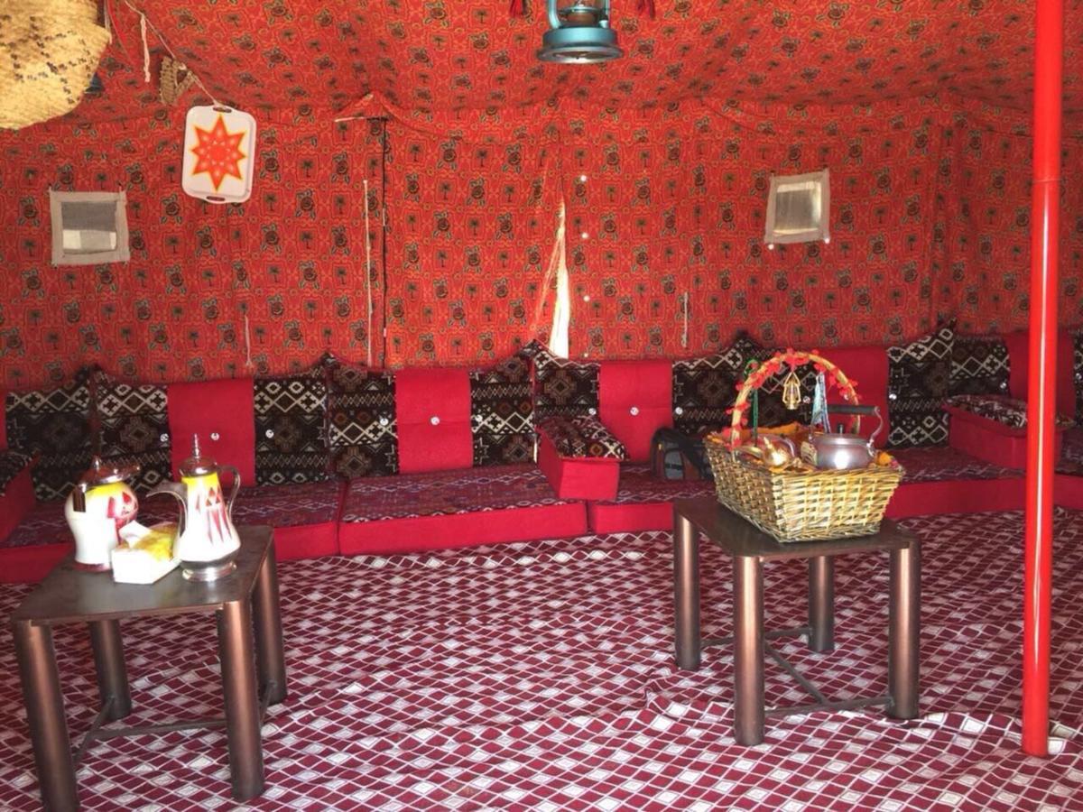 Royal Tours Permanent Camp Hotel Umm Lajj Exterior photo